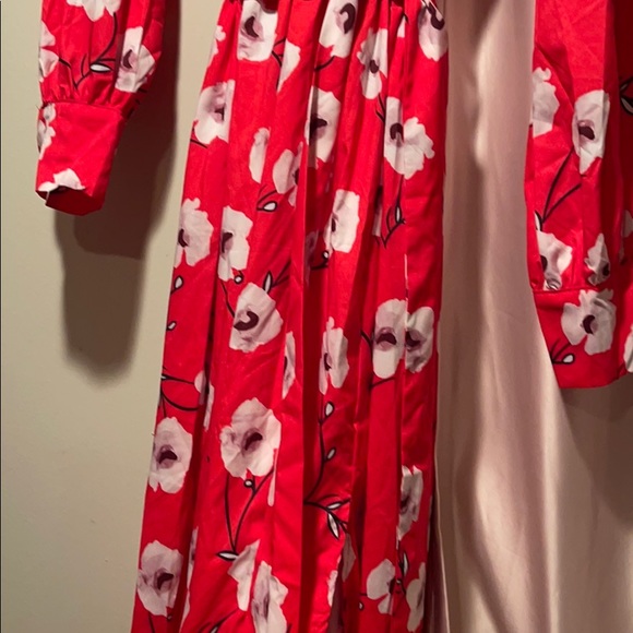 Red Maxi Poppy Dress with Slit - Picture 8 of 9